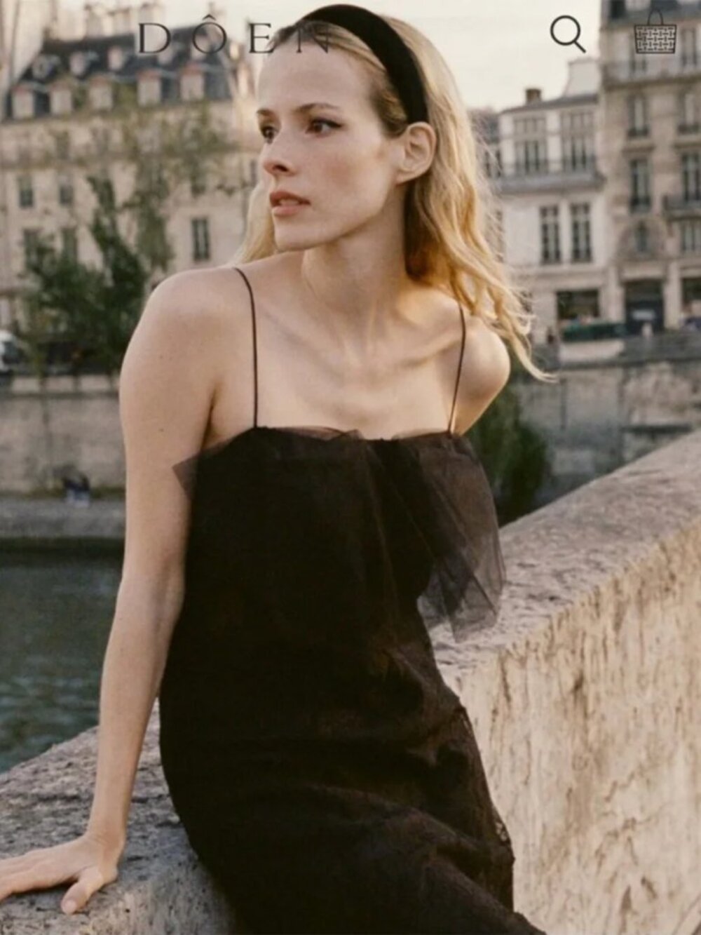 Dôen Aurina Dress in Black Lace Size L - Picture 2 of 8